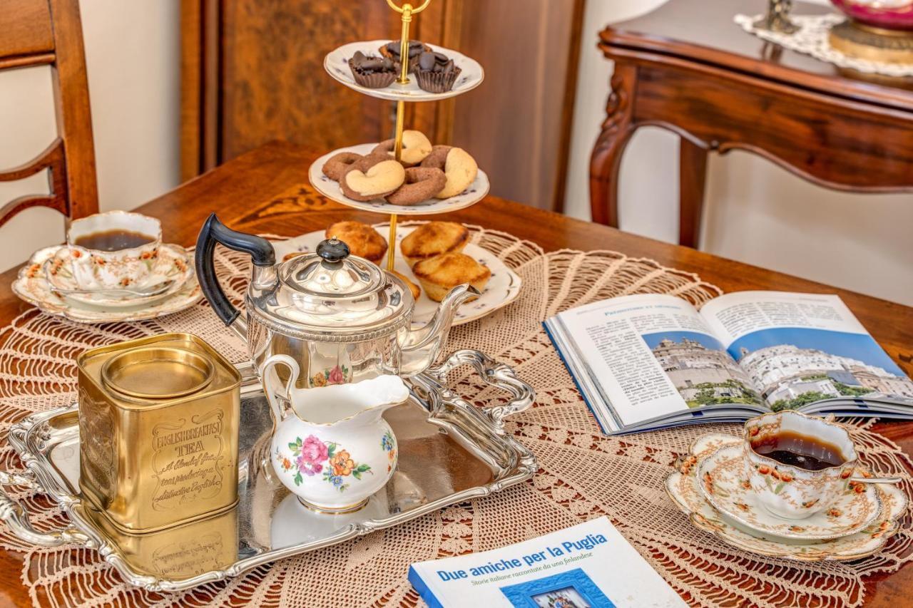 Palazzo Stunis - Dimora Di Charme Bed & Breakfast Ostuni Ngoại thất bức ảnh