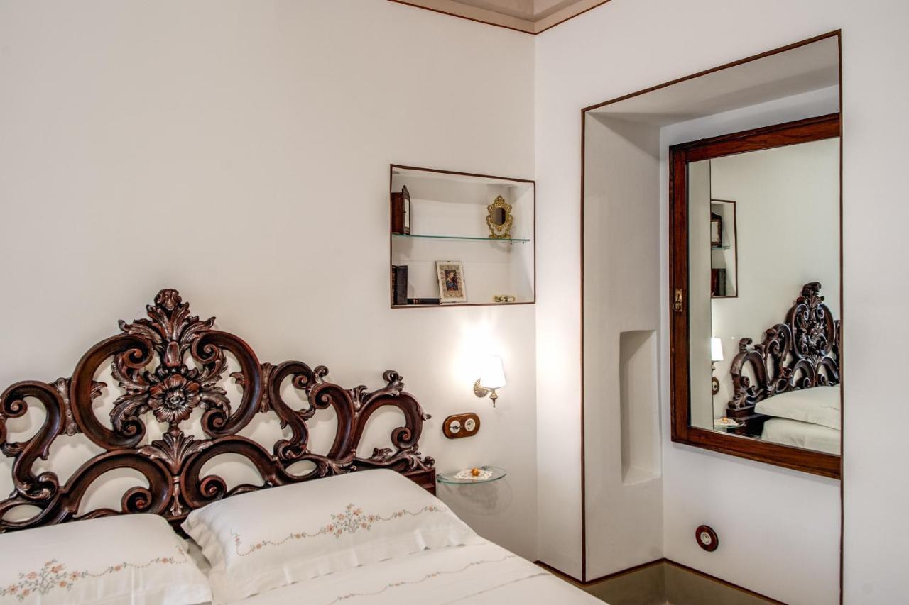 Palazzo Stunis - Dimora Di Charme Bed & Breakfast Ostuni Ngoại thất bức ảnh