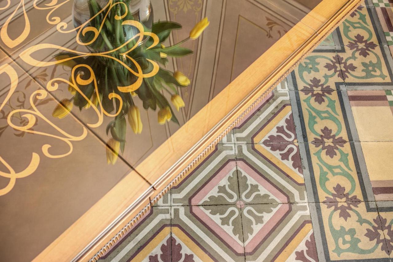 Palazzo Stunis - Dimora Di Charme Bed & Breakfast Ostuni Ngoại thất bức ảnh